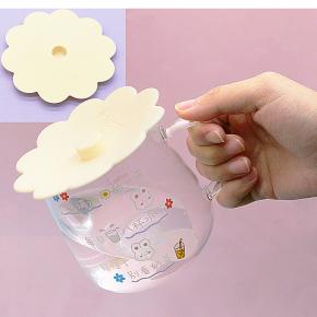 Food-Grade 3D Lucky Flower Silicone Cup Lid