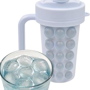 Refreshing and Cooling Essential, Food-Grade Silicone Ice Cube Mold Water Bottle, Portable Cup with Straw