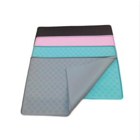 Silicone pet mat, non-slip, waterproof, spill-proof and easy to clean, foldable feeding mat for cats and dogs